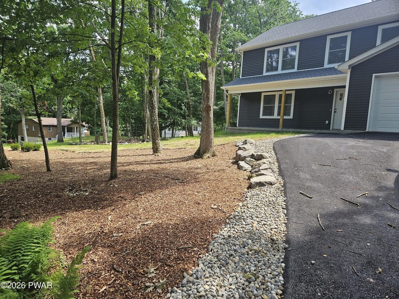 100 Bricker Rd - Photo 2 of 21