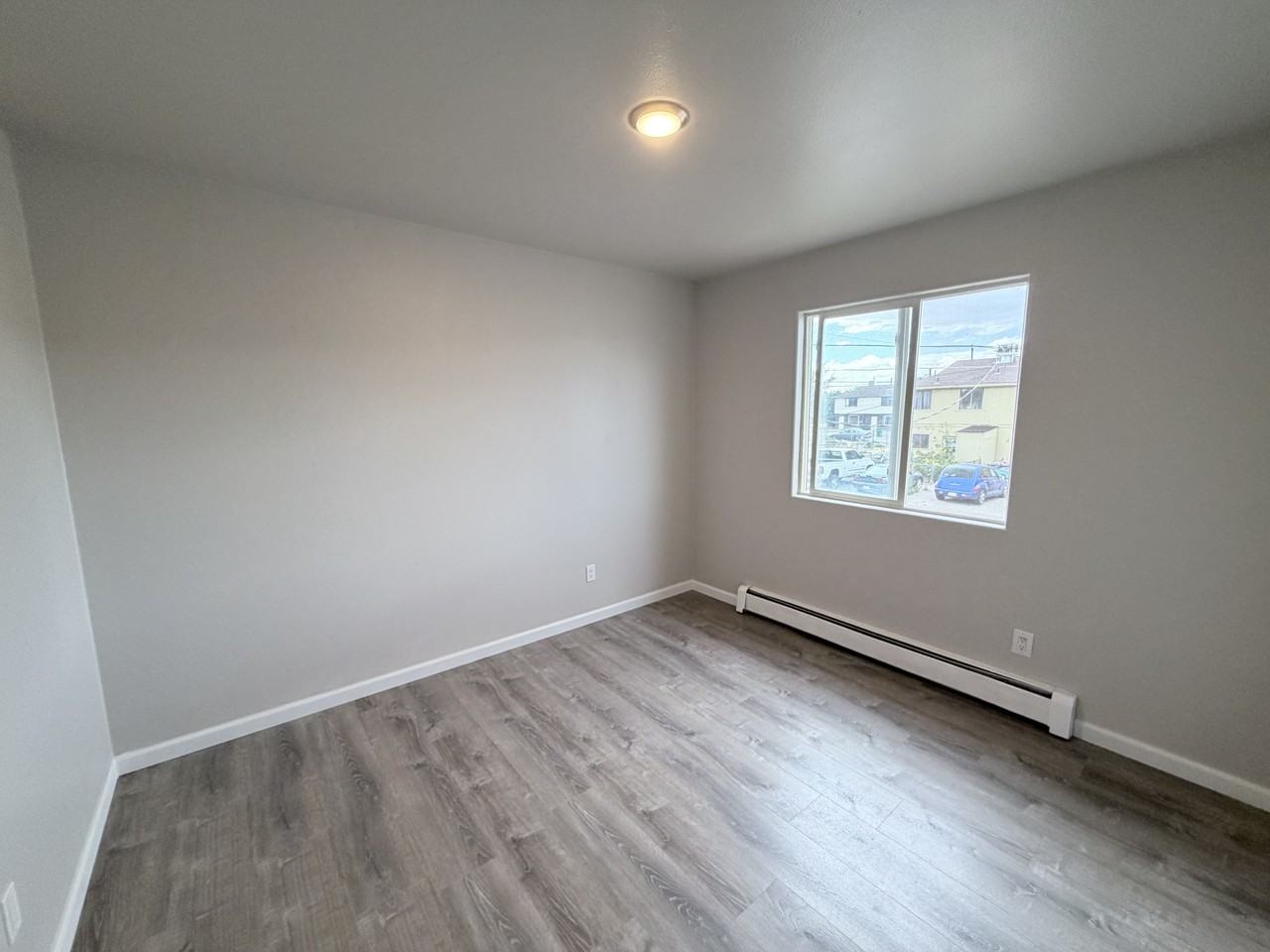 3246 Downey Ct #4 - Photo 3 of 10