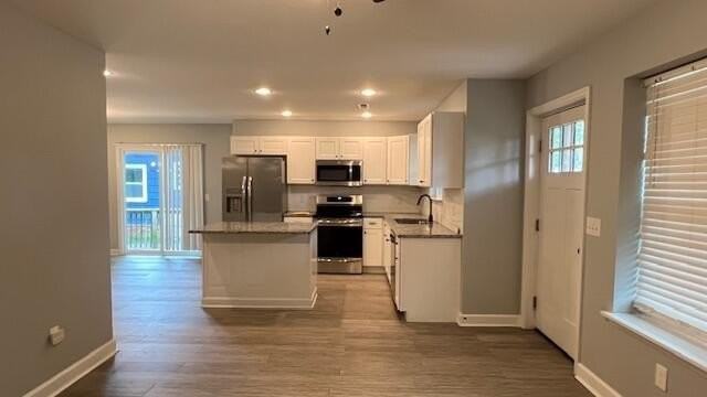 1707 S Beech St - Photo 6 of 30
