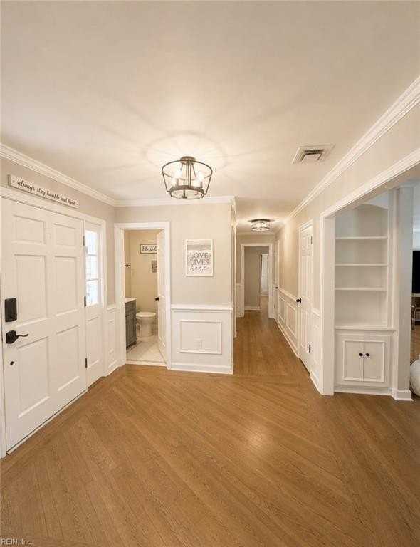 1360 Sycamore Rd - Photo 5 of 45