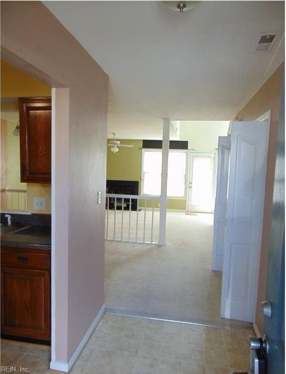 125 Wexford Dr E - Photo 2 of 27