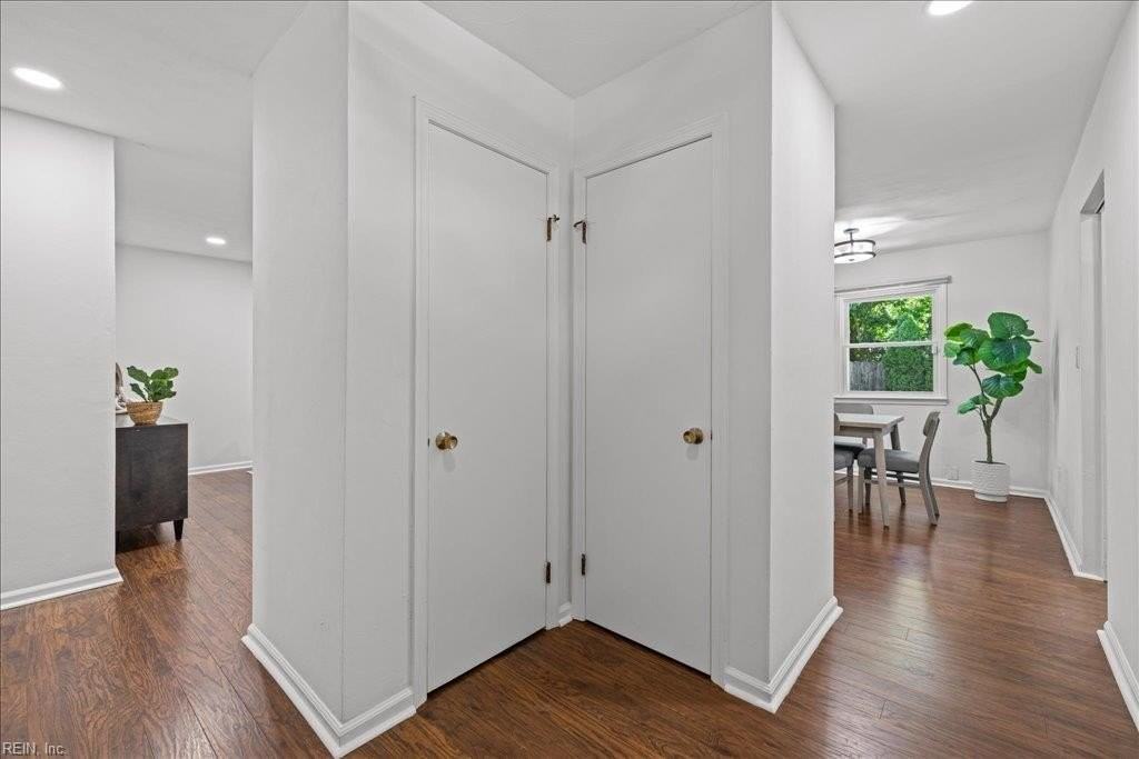 4783 Rosecroft St - Photo 5 of 40