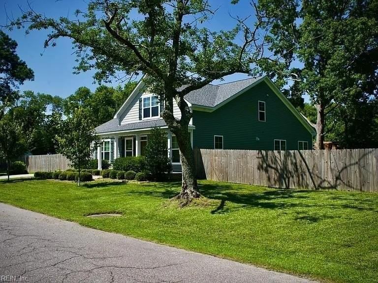 121 Matt Ln - Photo 2 of 16