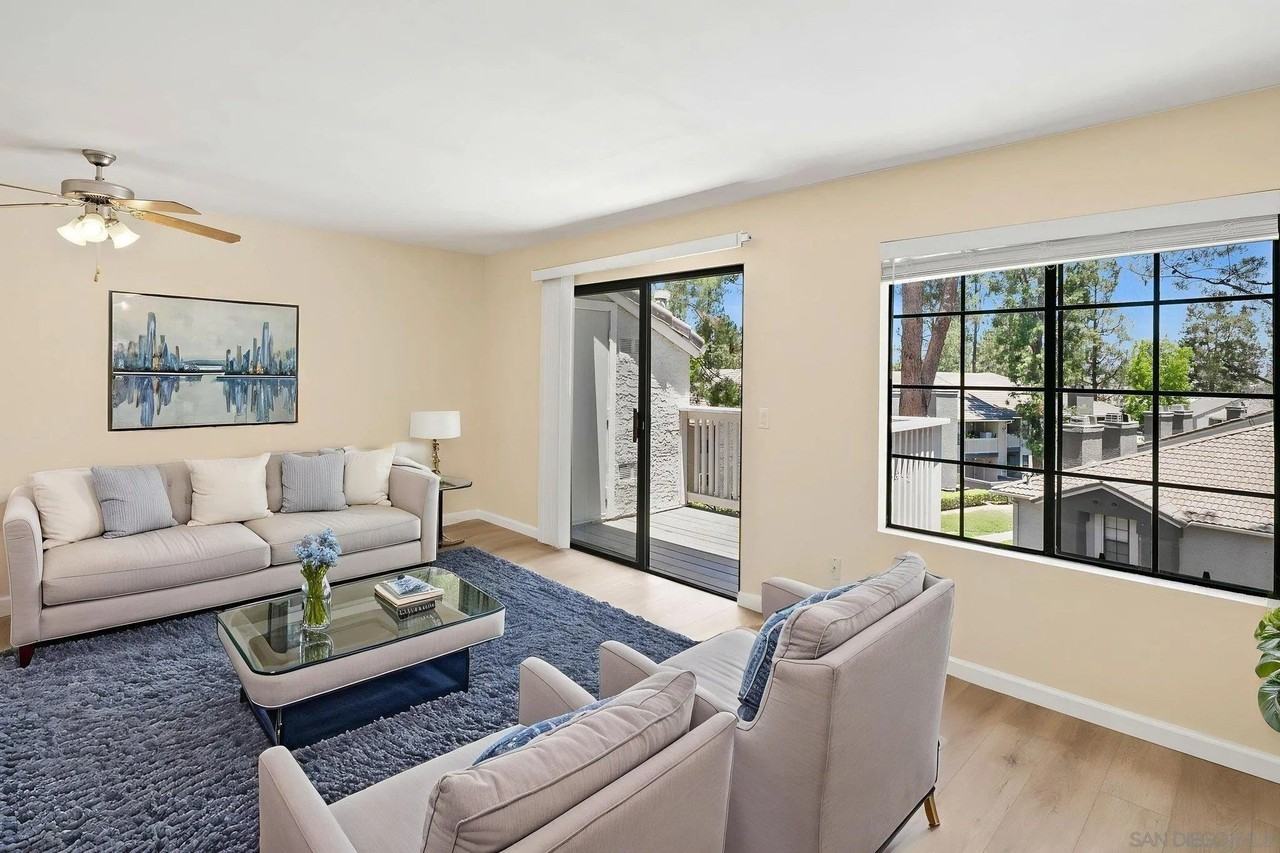 14996 Avenida Venusto #28 - Photo 3 of 37