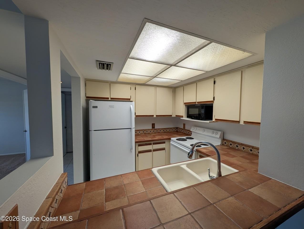 987 Sonesta Ave Ne #207 - Photo 7 of 22