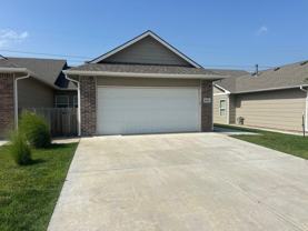 12108 W 33rd St N - Photo 1 of 1