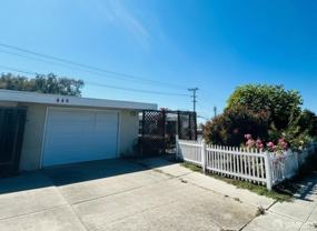618 Lakewood Dr - Photo 1 of 1