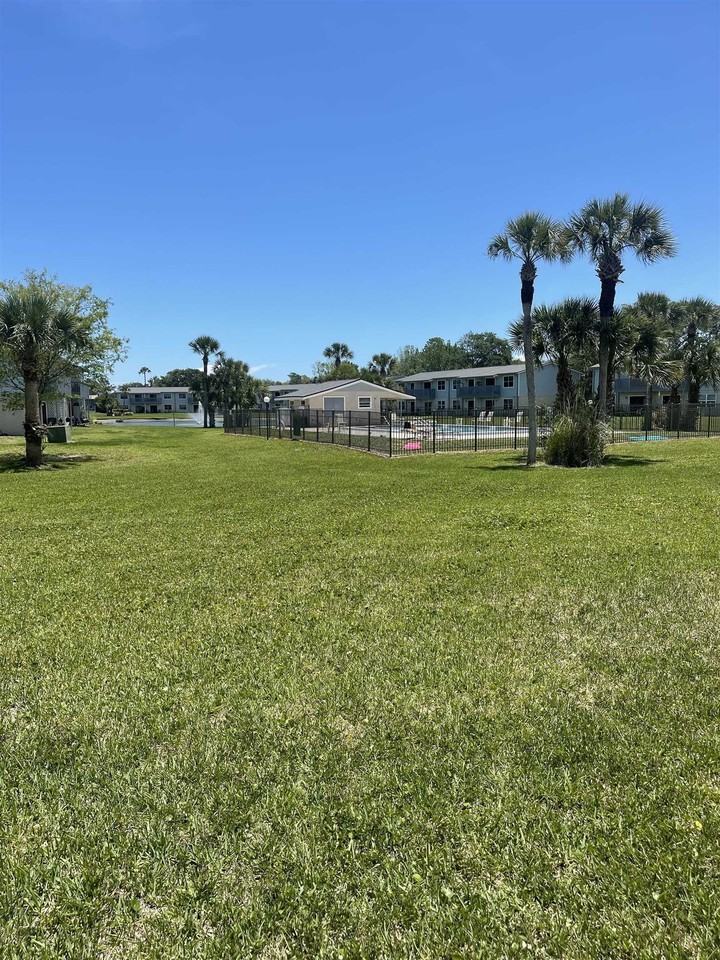 700 W Pope Rd #A7 - Photo 3 of 9