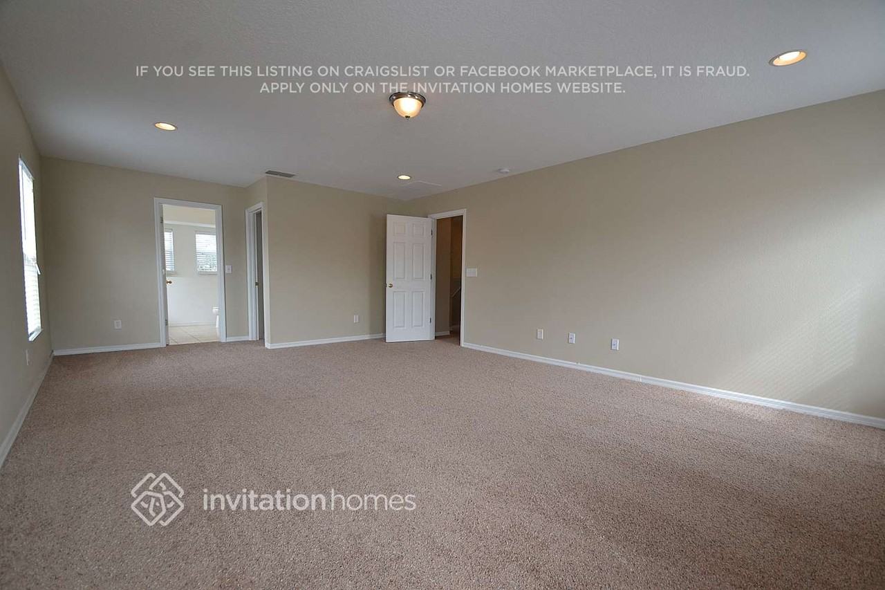13630 Podocarpus Ln - Photo 6 of 11
