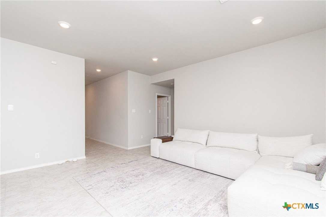 1309 Prairie Clover Rd - Photo 3 of 21