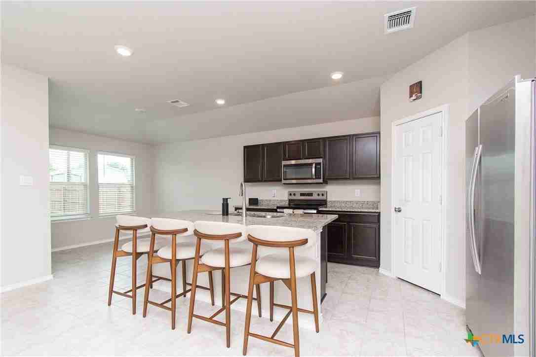 1309 Prairie Clover Rd - Photo 6 of 21