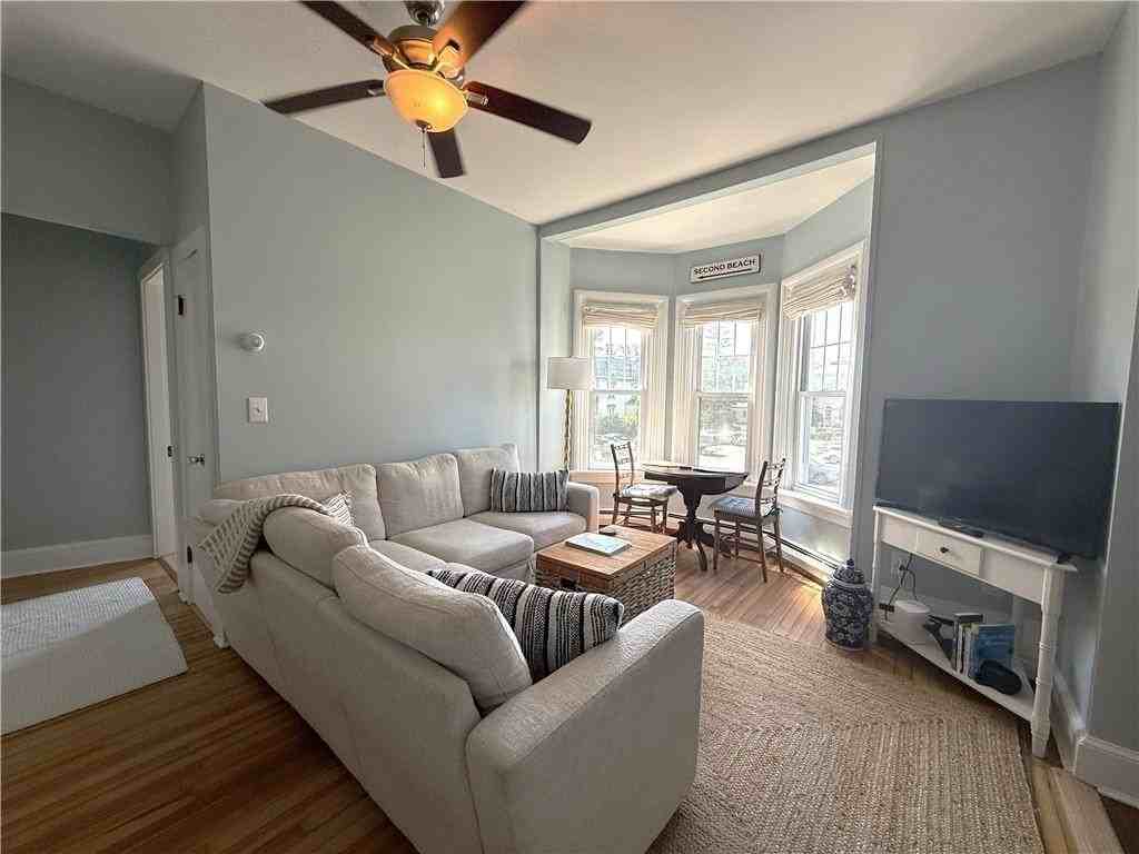 12 Catherine St #3 - Photo 2 of 21