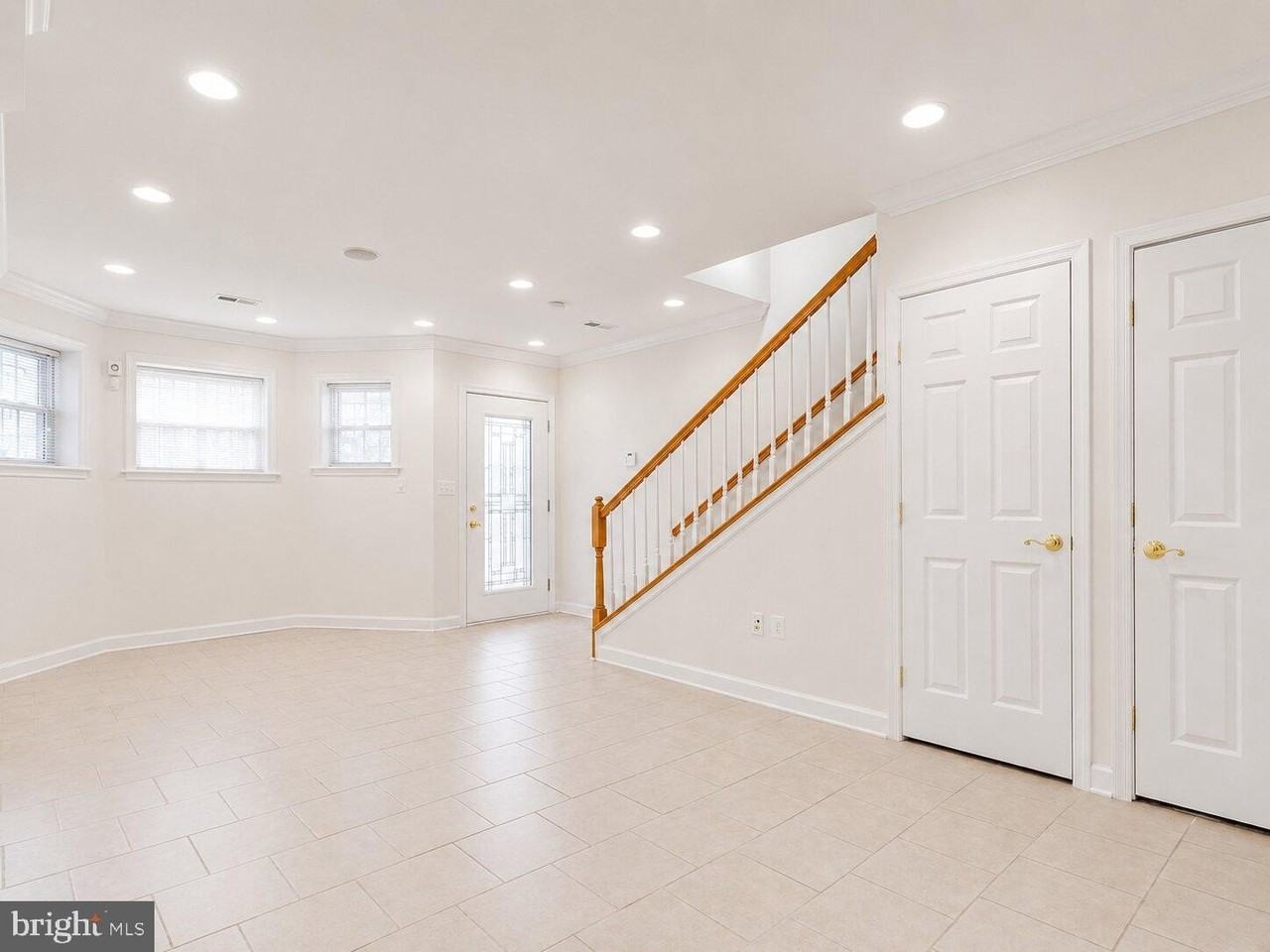 35 Rhode Island Ave Nw #A - Photo 2 of 20