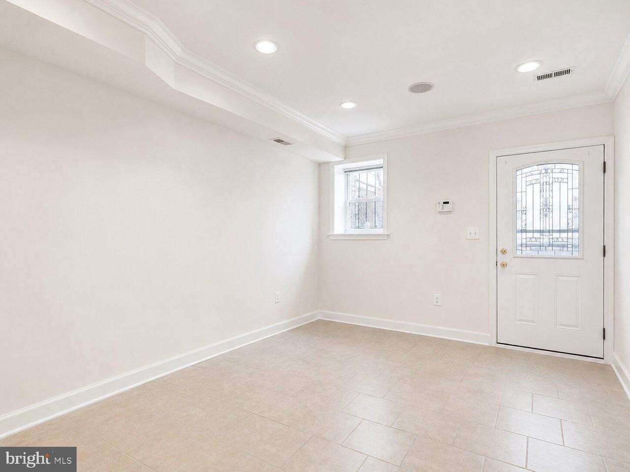 35 Rhode Island Ave Nw #A - Photo 7 of 20