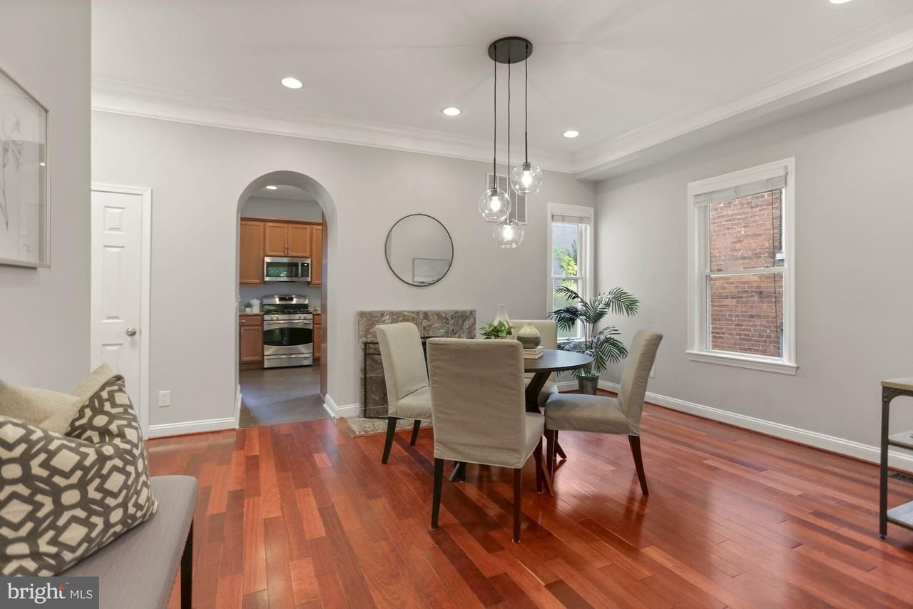 215 T St Ne - Photo 7 of 31