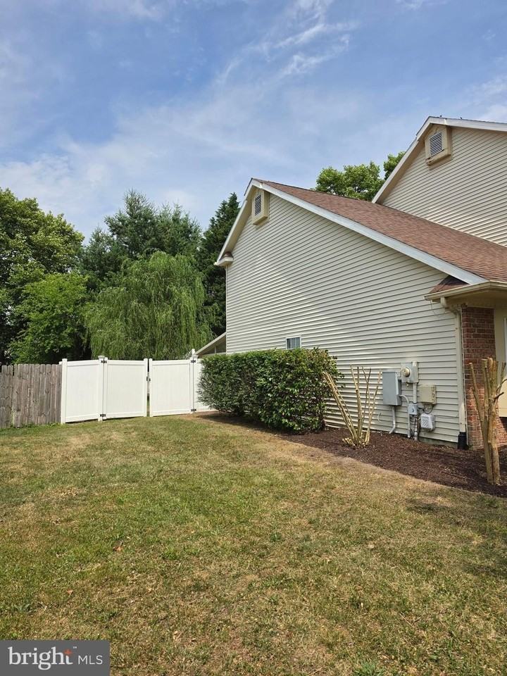 9 Gristmill Dr - Photo 5 of 39