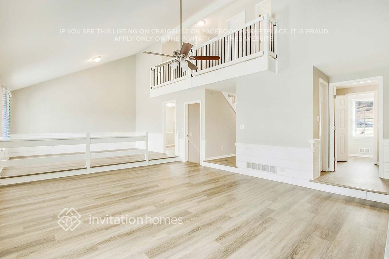 281 Lancaster Cir - Photo 7 of 26