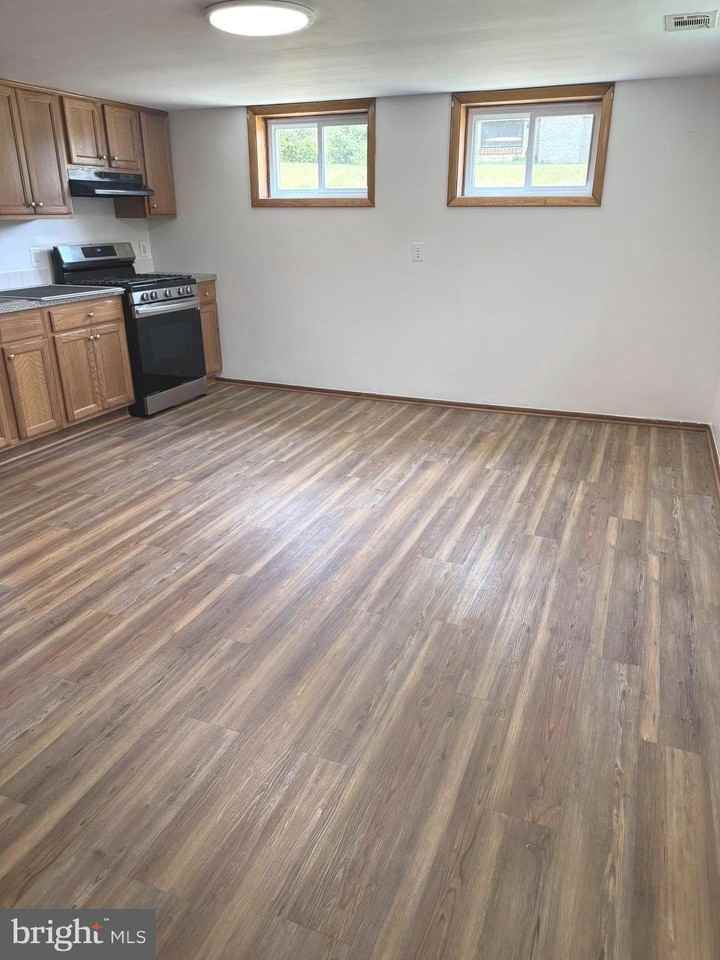 2800 Shirey Ave - Photo 6 of 16