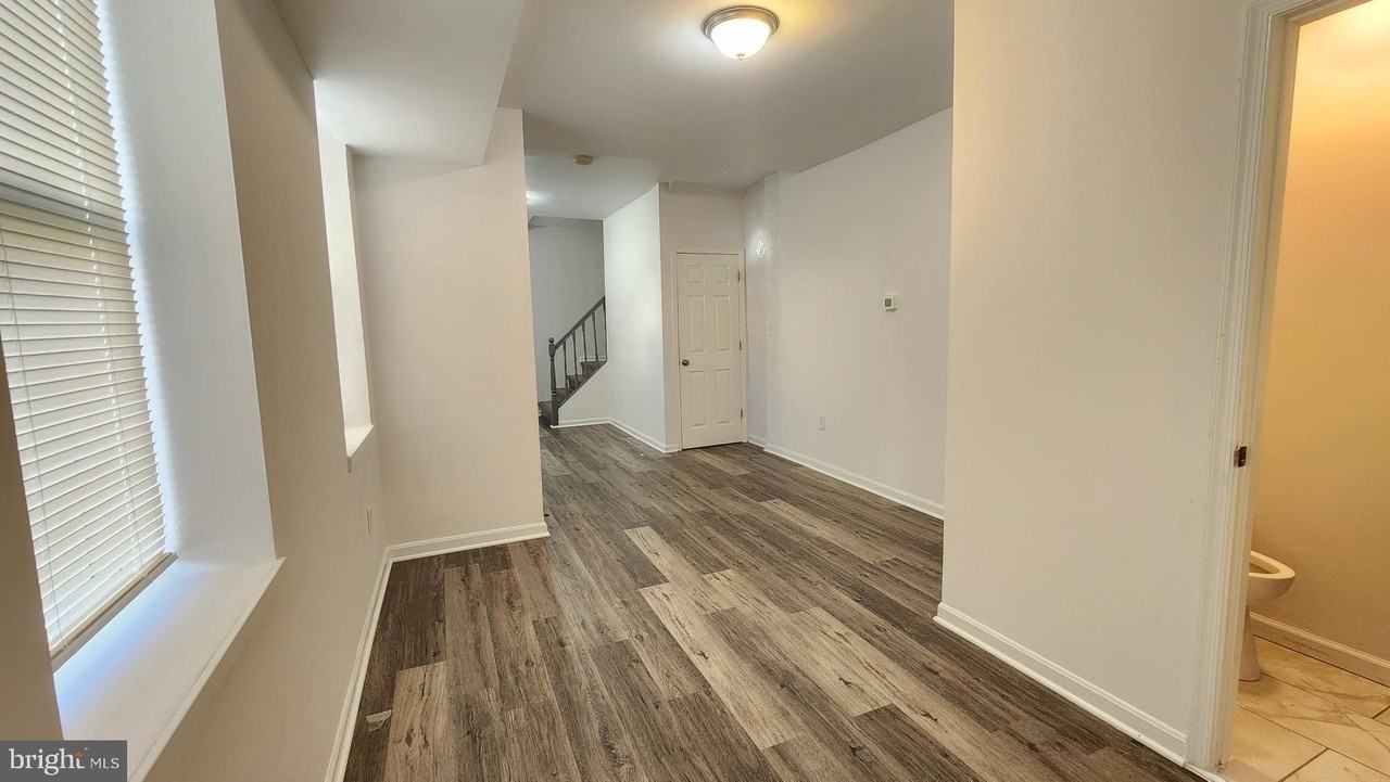 2015 Jefferson St - Photo 6 of 19