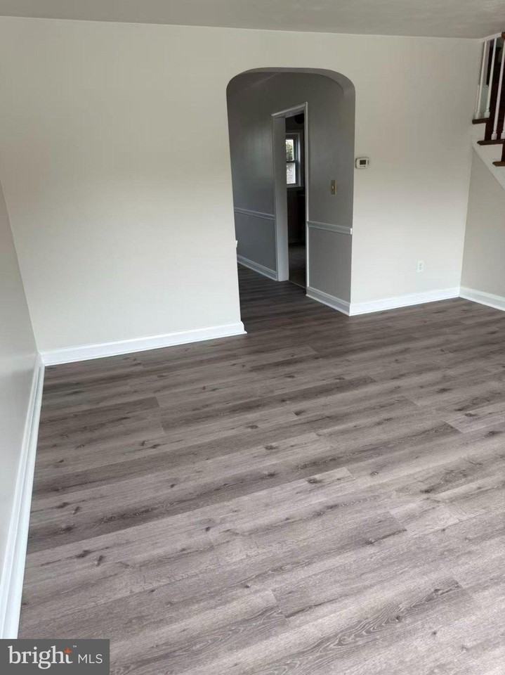 4848 Carmella Dr - Photo 3 of 17