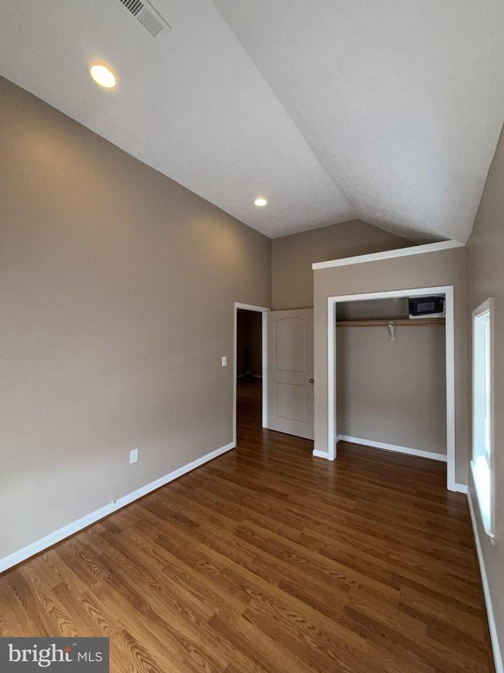 600 Charles St #C - Photo 7 of 16