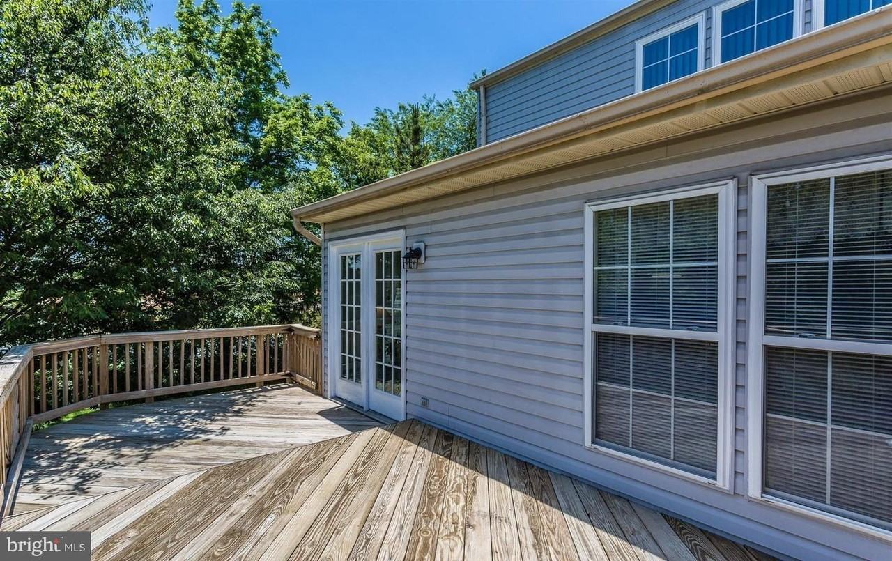 6632 Granville Ct - Photo 2 of 3