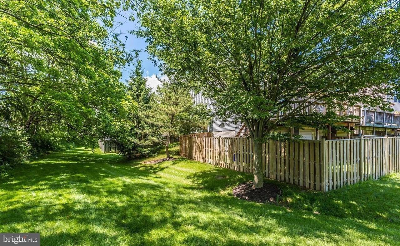 6632 Granville Ct - Photo 3 of 3