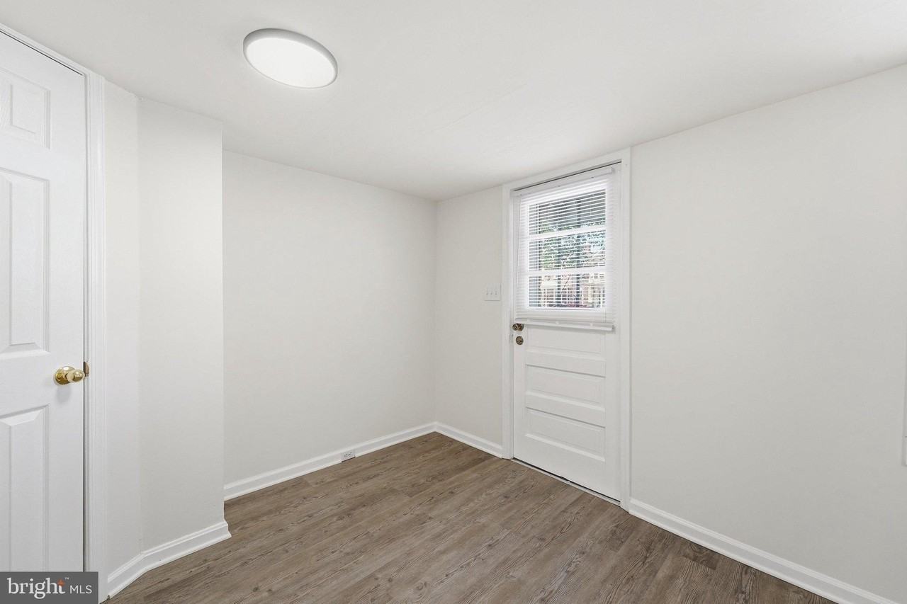 424 N Bentz St - Photo 4 of 50