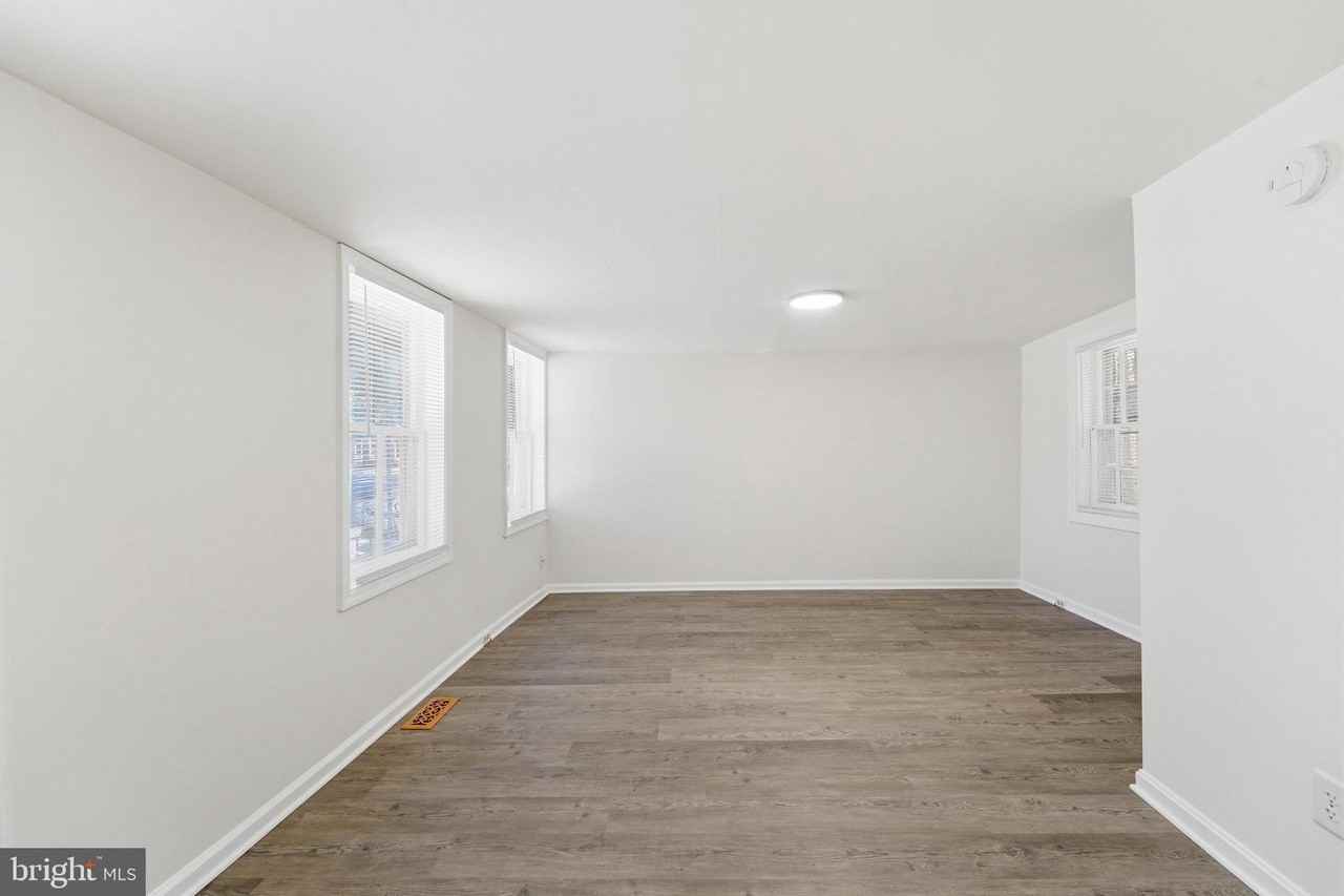 424 N Bentz St - Photo 6 of 50