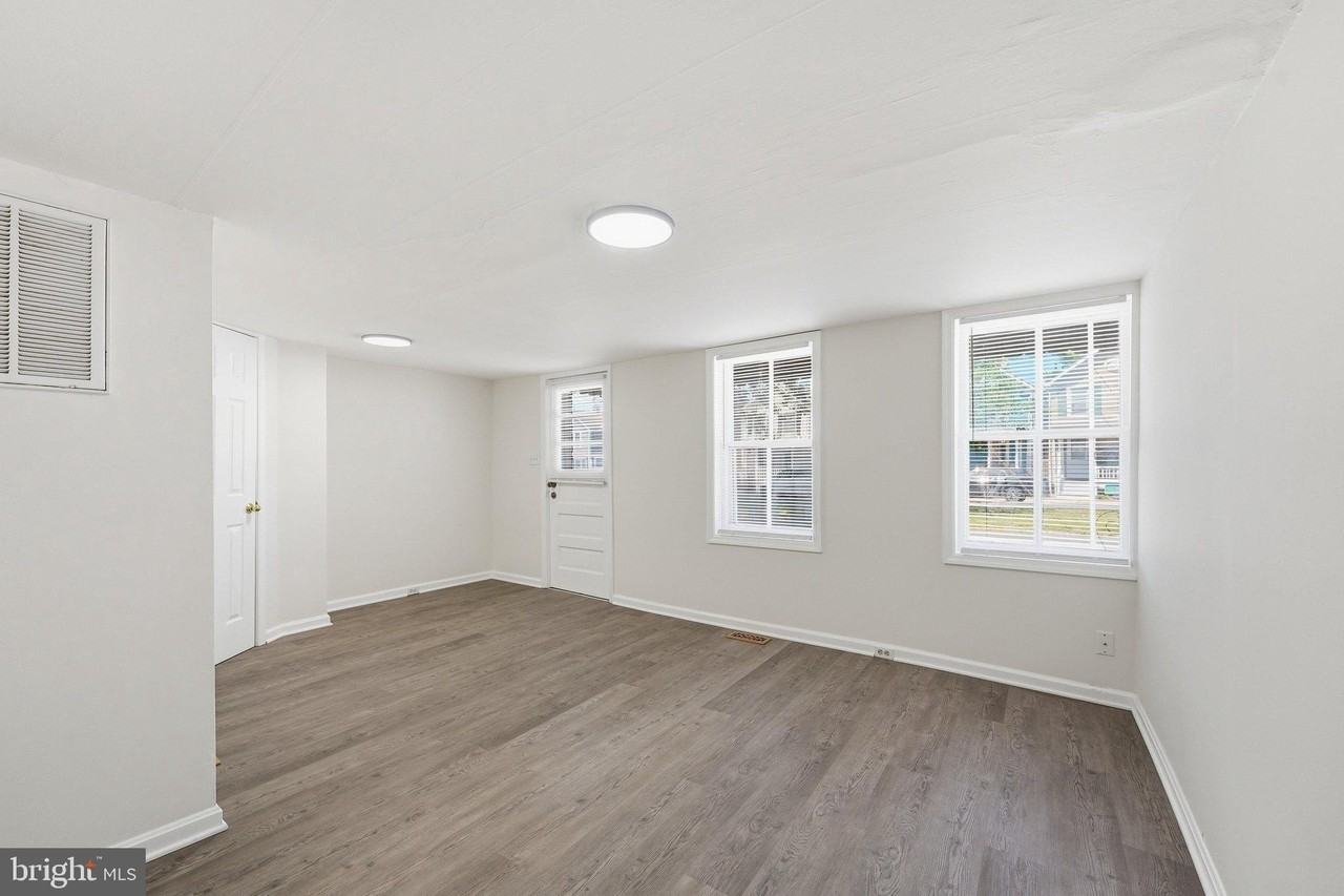 424 N Bentz St - Photo 7 of 50