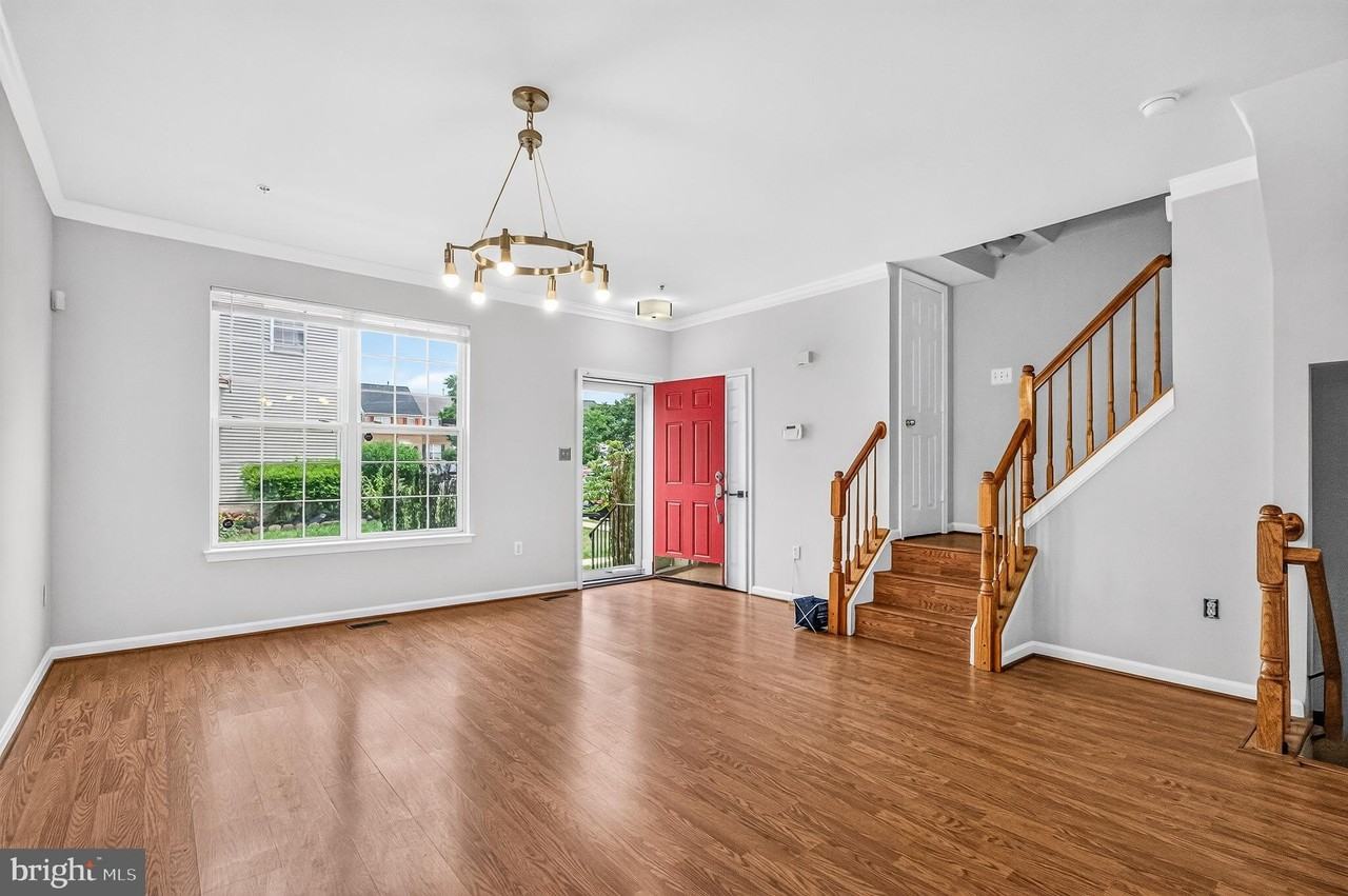 9743 Quiet Brook Ln - Photo 6 of 42
