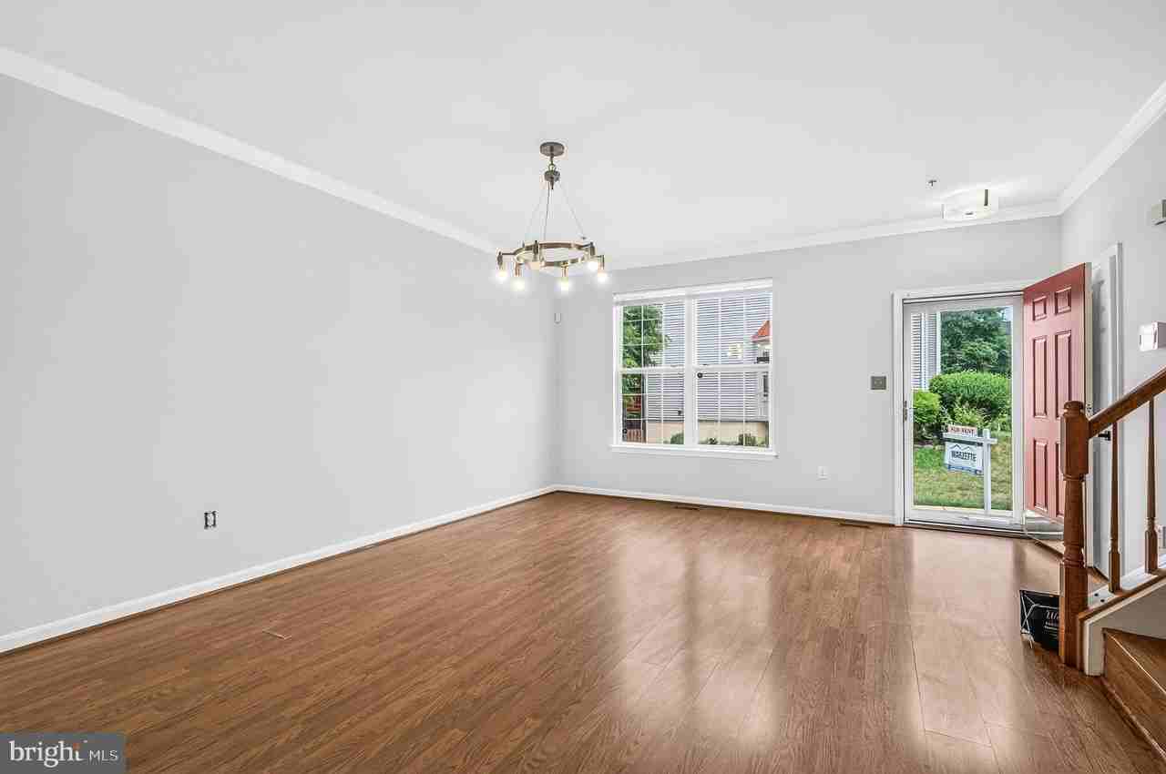 9743 Quiet Brook Ln - Photo 7 of 42