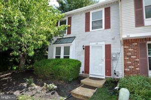 featured image of 23 Waterview Ct