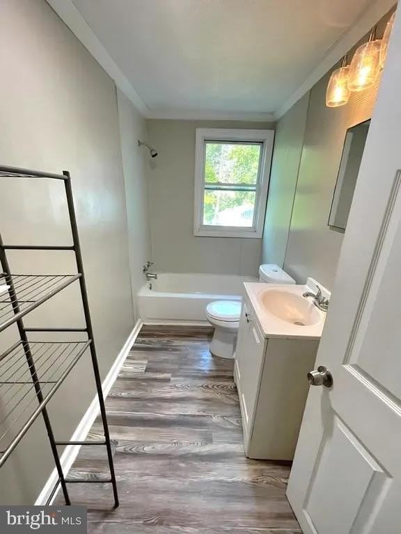311 S 4th St #2 - Photo 6 of 10