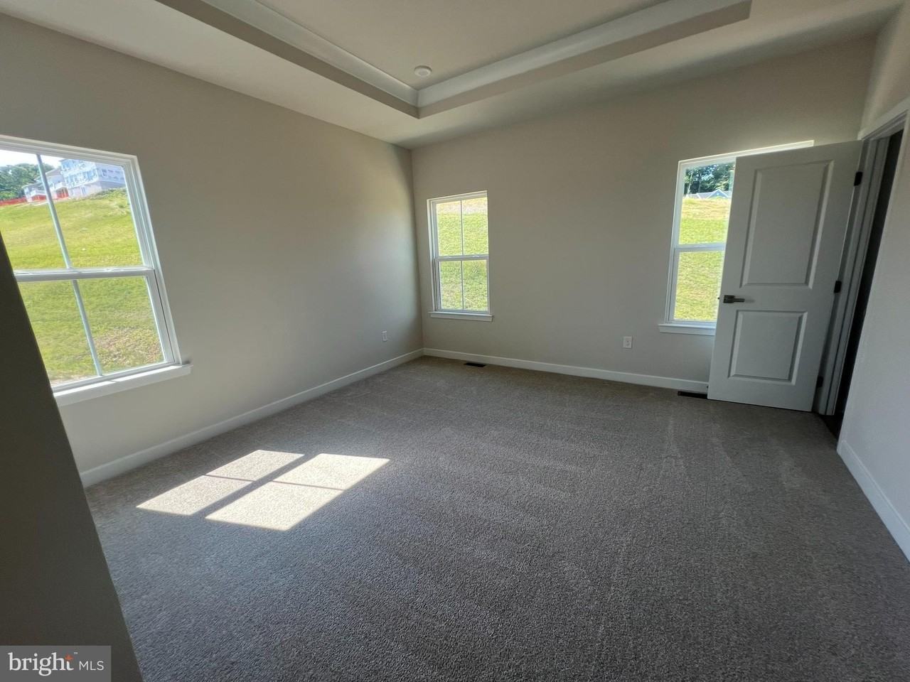 2511 Baydon Ln - Photo 5 of 10
