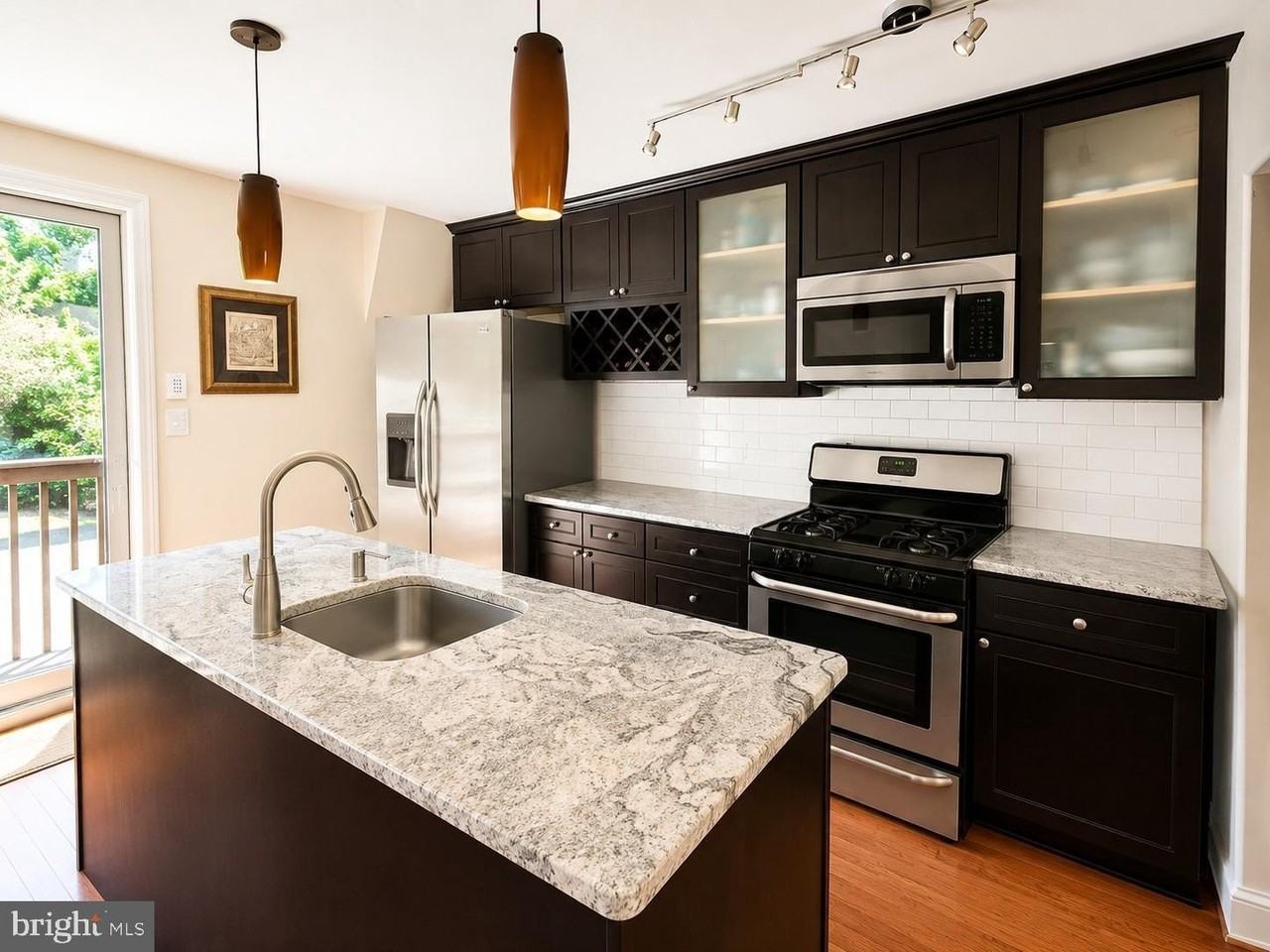 4323 Dexter St - Photo 5 of 19
