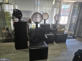 featured image of 5901 Nassau Rd #1