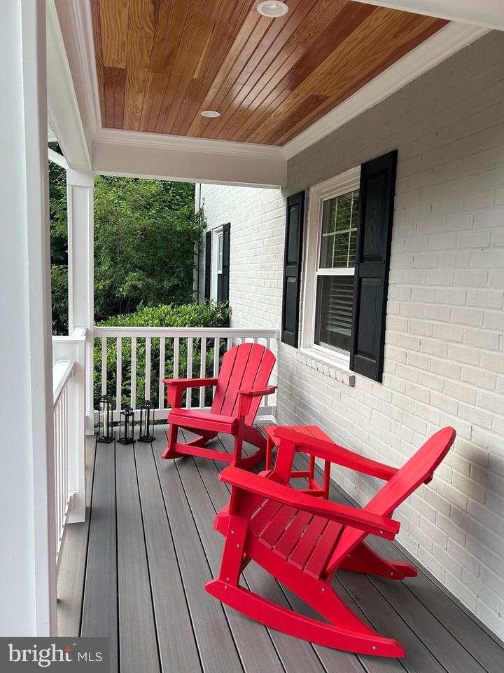 5313 2nd St N - Photo 2 of 21