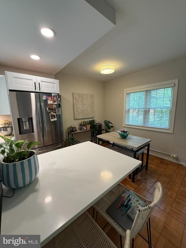 3771 Gunston Rd - Photo 5 of 16