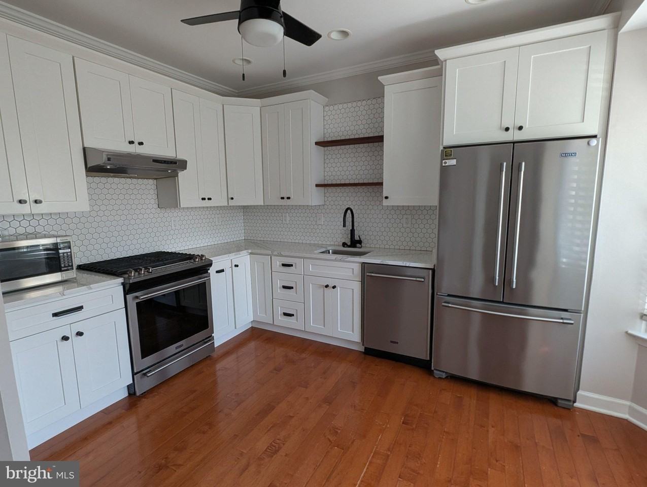 47574 Comer Sq - Photo 3 of 42