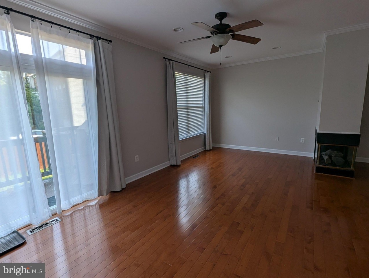 47574 Comer Sq - Photo 5 of 35