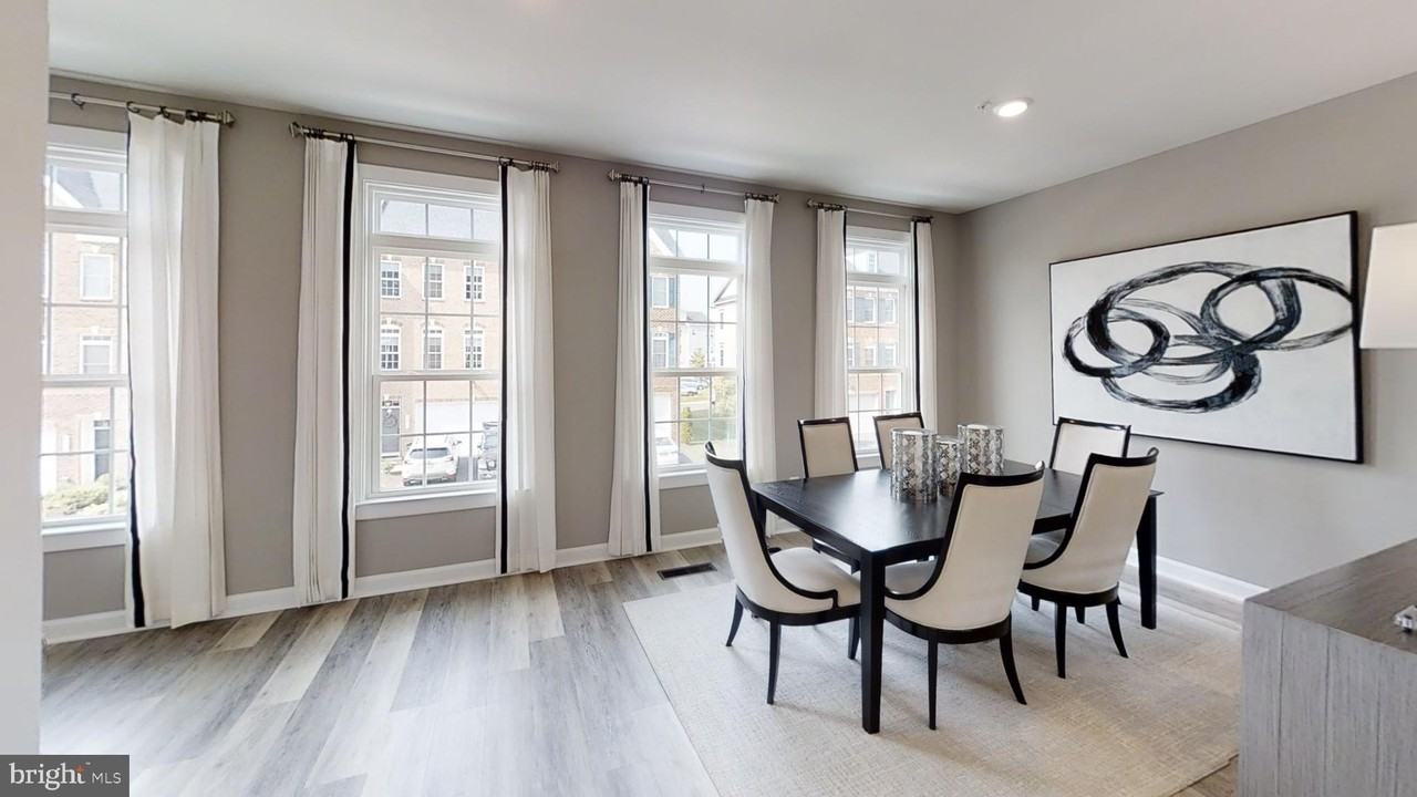 42630 Harlow Meadows Ter - Photo 6 of 43