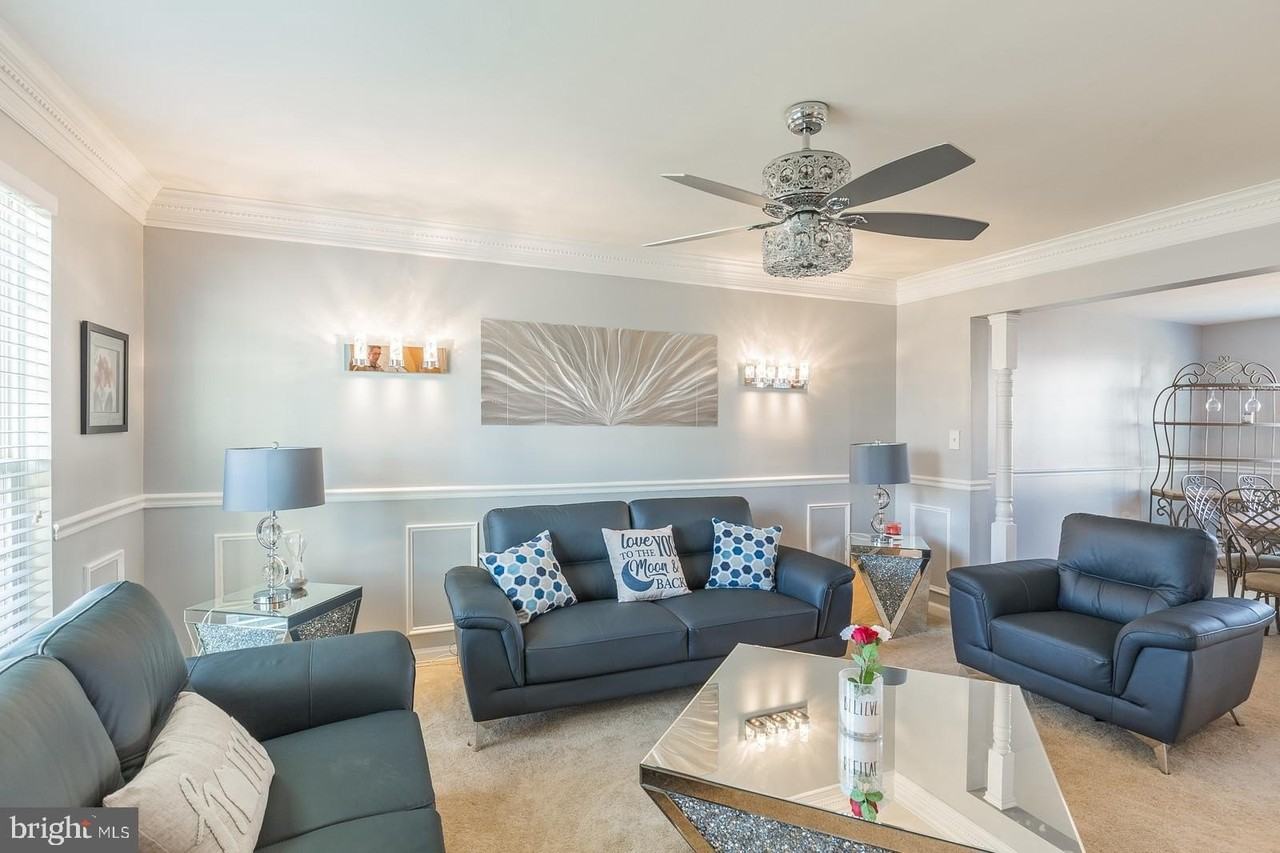 16397 Topsail Ln - Photo 6 of 34