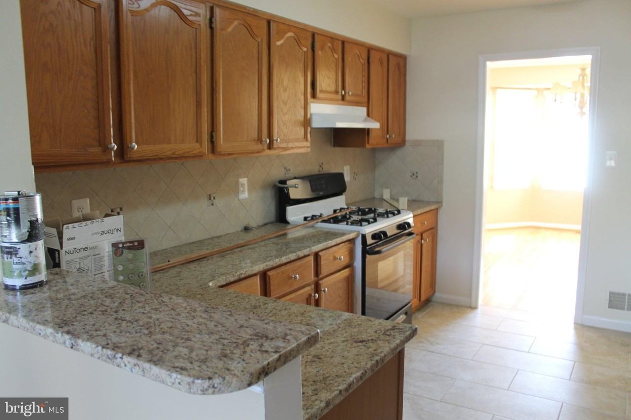 12424 ABBEY Court - Photo 4 of 5