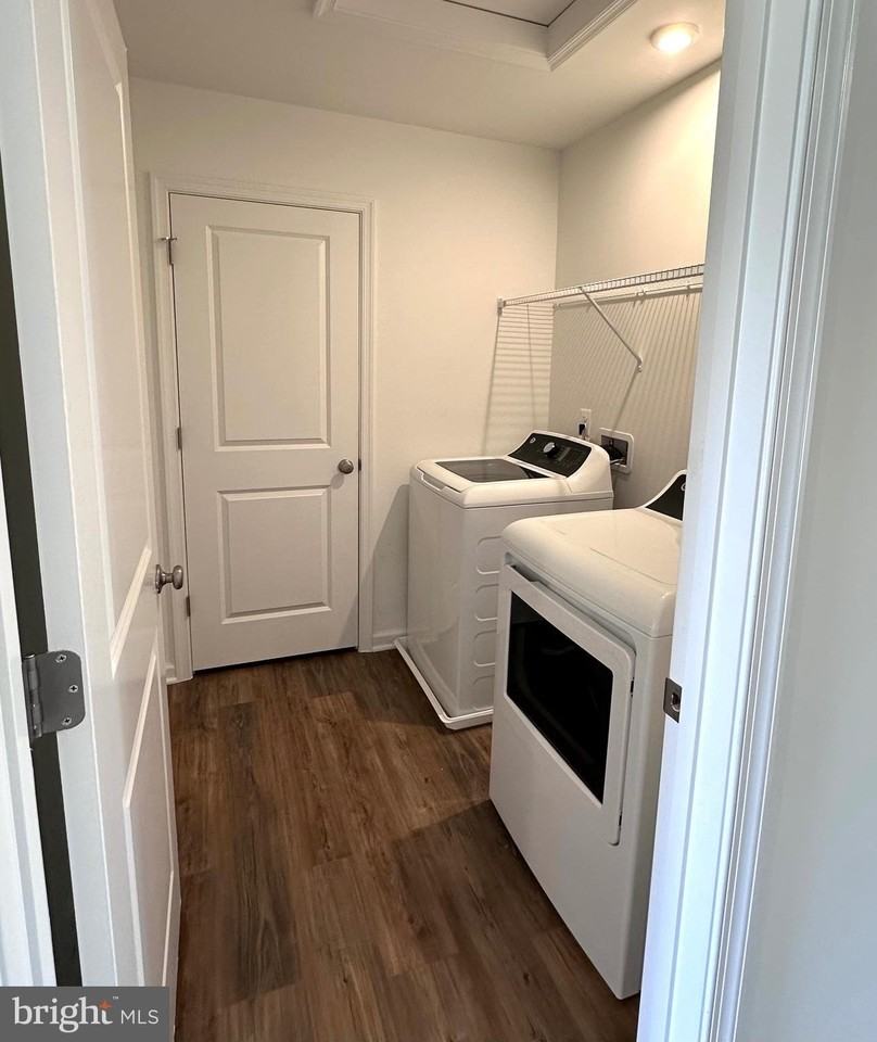 151 CAPULET Court - Photo 7 of 22