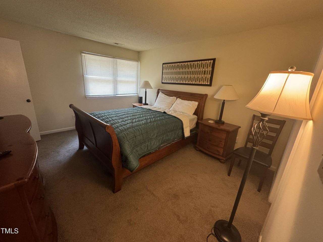 863 Dalewood Dr - Photo 7 of 9