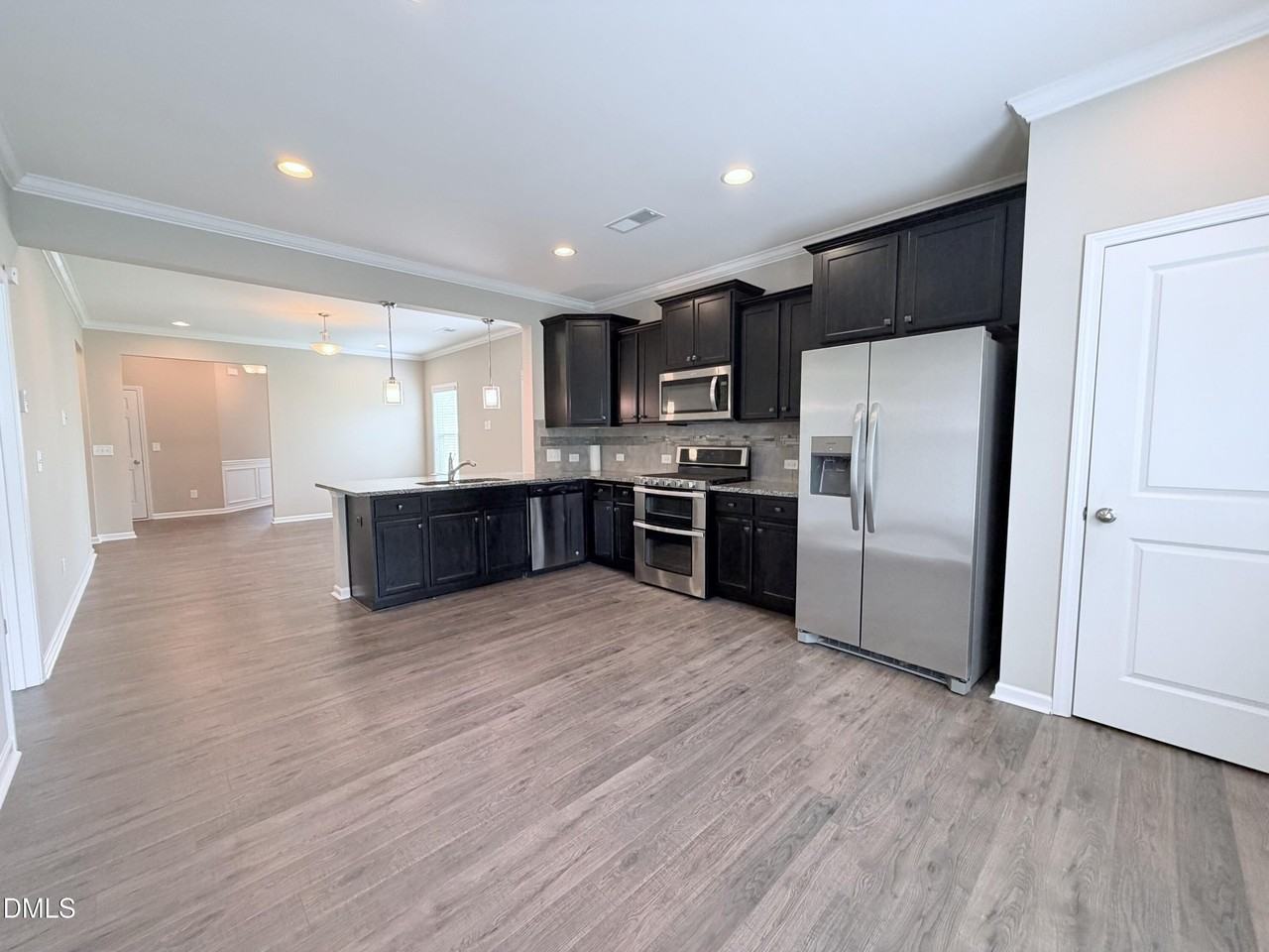 572 Chessie Sta - Photo 2 of 15