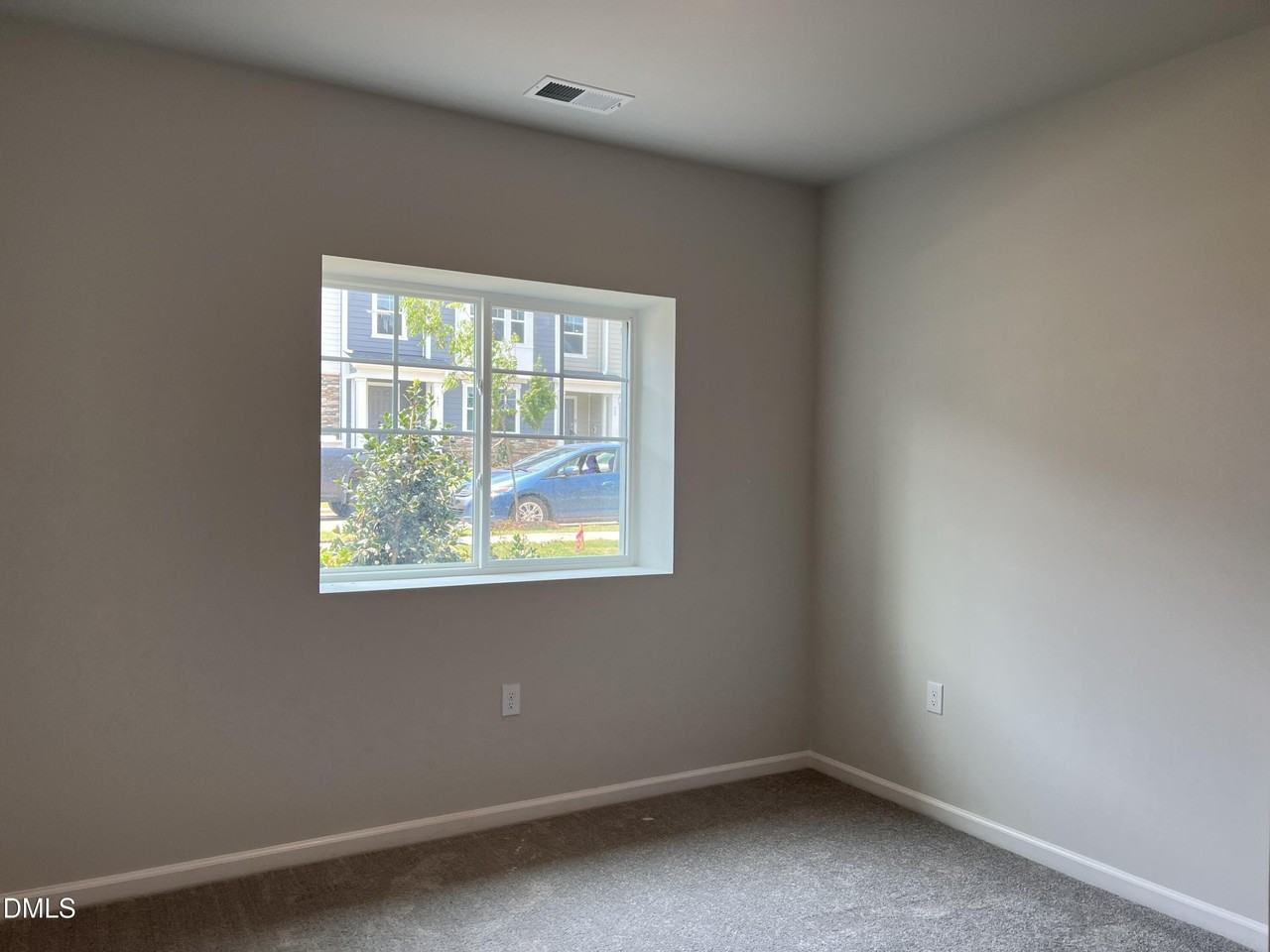 642 Gimari Dr - Photo 5 of 44