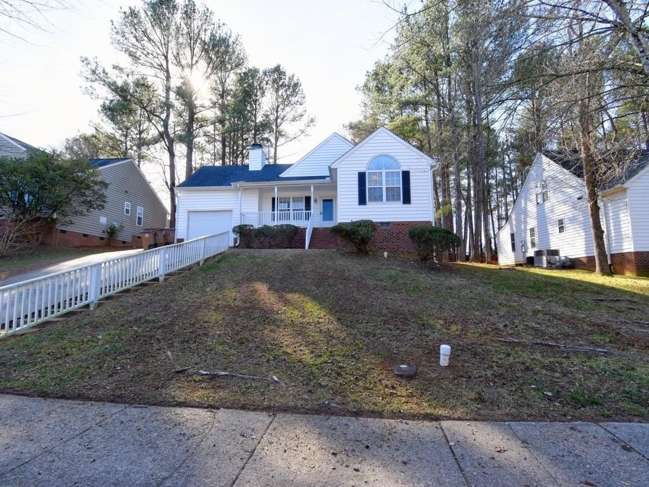 239 Tillamook Dr - Photo 2 of 39