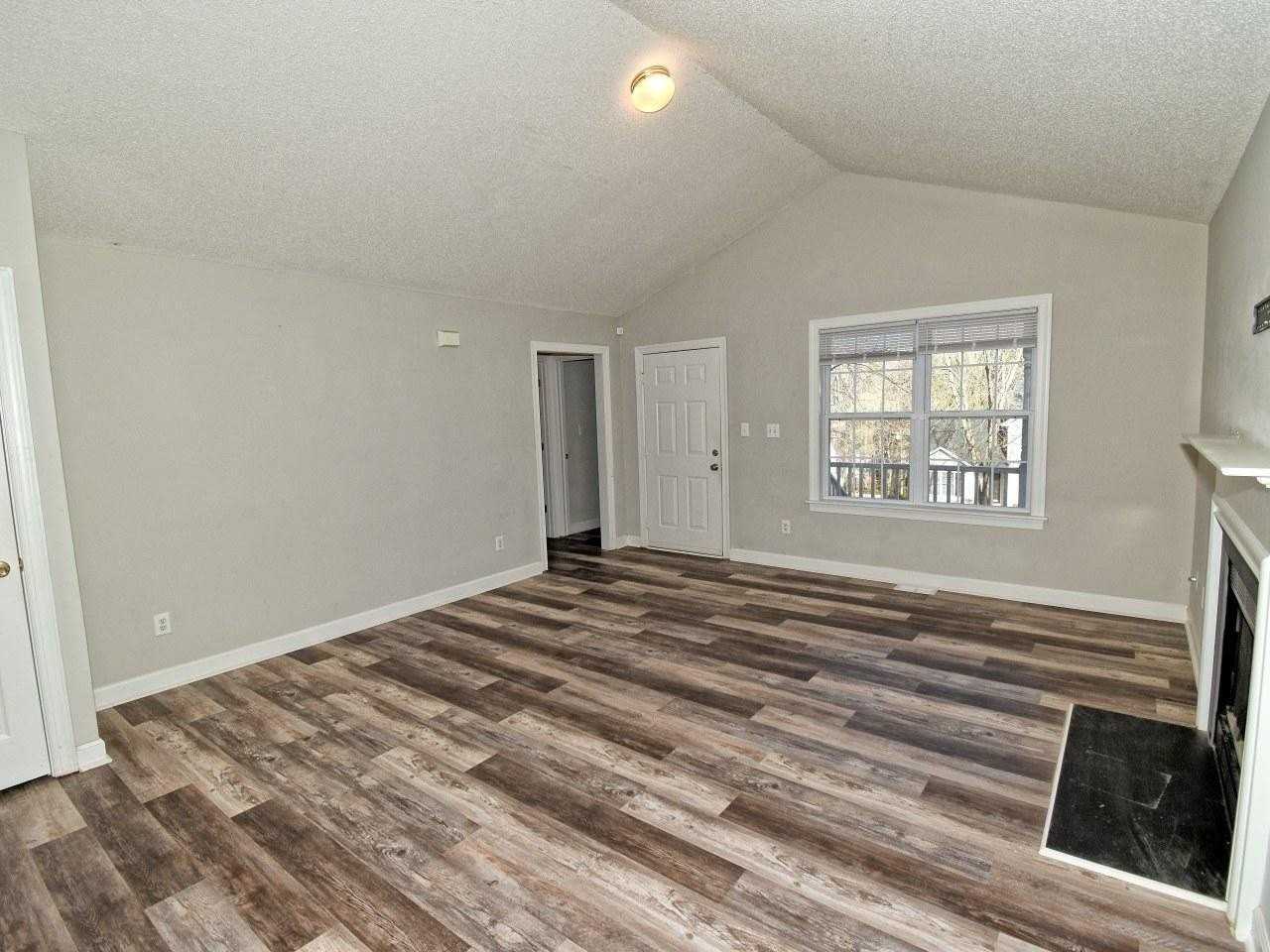239 Tillamook Dr - Photo 6 of 39